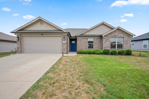620 Boulder Ct, Berea, KY, 40403-8638 | Card Image