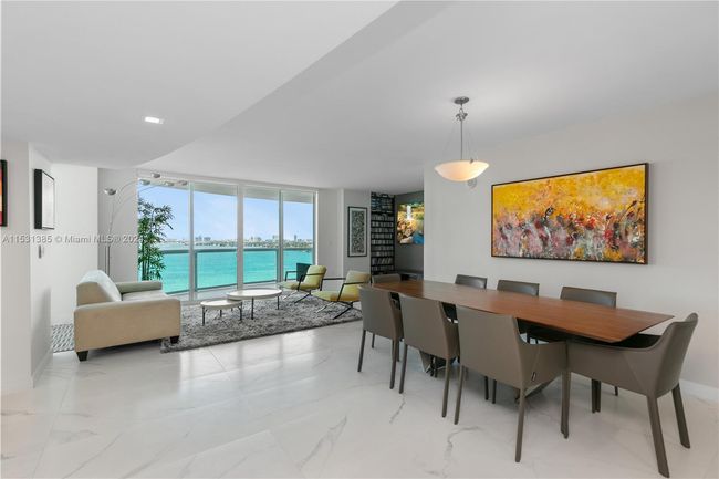 APT-1601 - 1800 N Bayshore Dr, Condo with 3 bedrooms, 3 bathrooms and null parking in Miami FL | Image 9