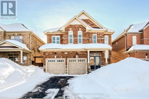 30 Forsyth Cres, Barrie, ON, L4N5K4 | Card Image