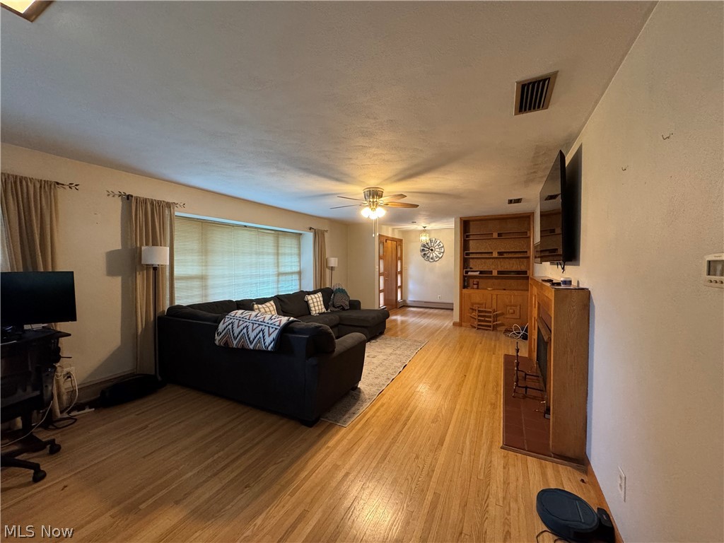 Residential in Vincent 5