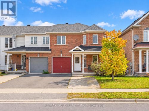 7 Frostbite Lane, Brampton, ON, L6R3L6 | Card Image