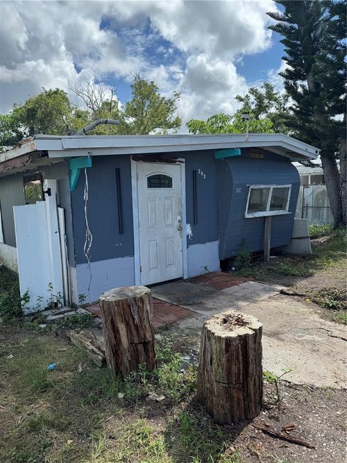 202 Verona St S, NOKOMIS, FL, 34275-3808 | Card Image
