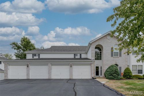 c-3631 Colonia Place Dr, Saint Louis, MO, 63125-4469 | Card Image