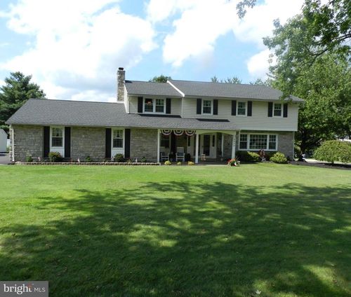 3020 State Rd, TELFORD, PA, 18969-1021 | Card Image