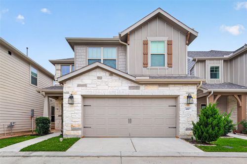 4007 Delta Rose St, Houston, TX, 77018-5069 | Card Image