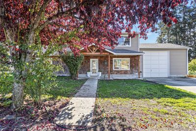 10012 126th Street E, House other with 4 bedrooms, 2 bathrooms and 7 parking in Puyallup WA | Image 2