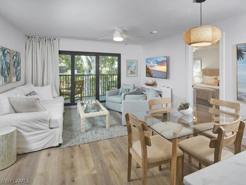 230-600 Neapolitan Way, NAPLES, FL, 34103-8568 | Card Image