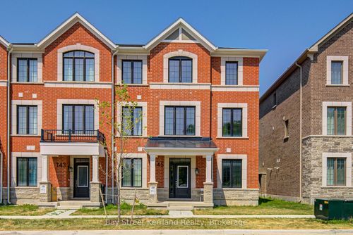 145 Settlers Rd E, Oakville, ON, L6H7X7 | Card Image
