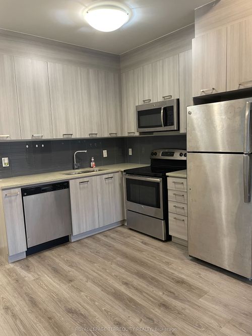 308-150 Main St W, Hamilton, ON, L8P1H8 | Card Image