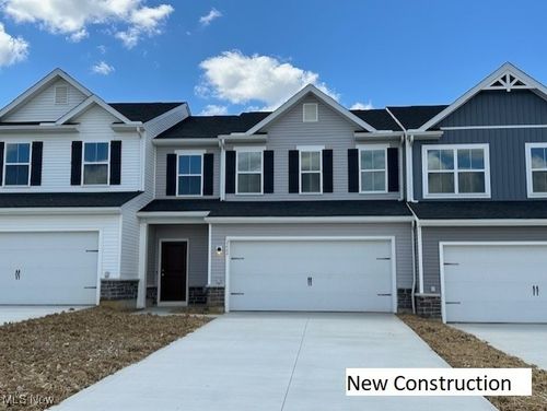 2666 Gala Rd Ne, Louisville, OH, 44641-0077 | Card Image