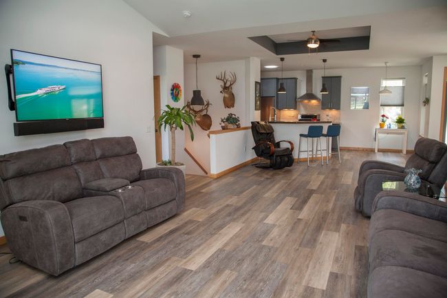 66 Berdella Court, Condo with 2 bedrooms, 3 bathrooms and null parking in CROSS PLAINS WI | Image 7