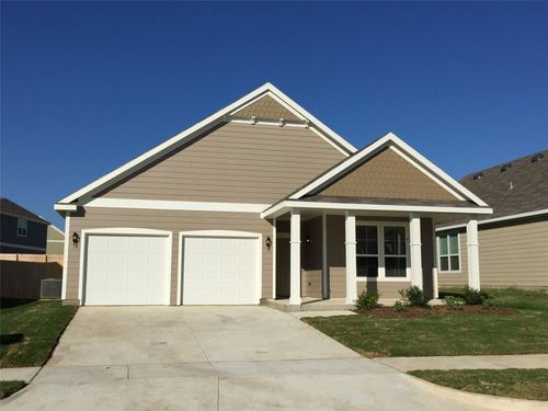 2205 Arrowhead Dr, Denton, TX, 76207-1288 | Card Image