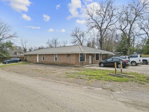 300 Cedar Bnd, Crockett, TX, 75835 | Card Image