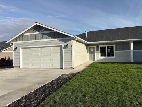 3407 Glacier Drive, Lewiston, ID, 83501 | Card Image