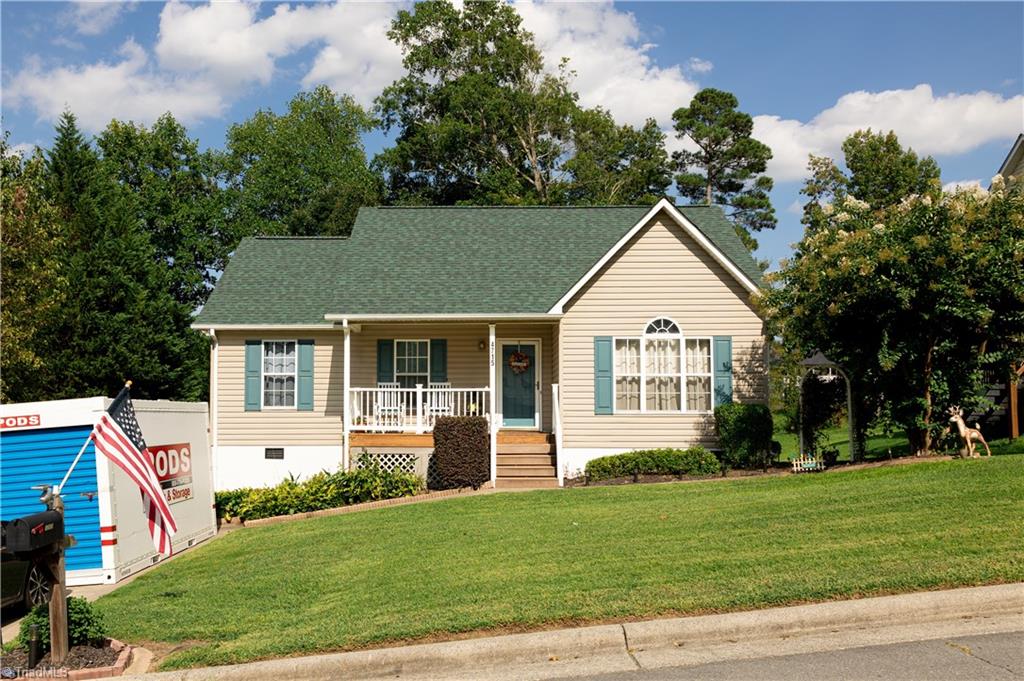 Leprechaun Ln, Winston Salem, NC 27127