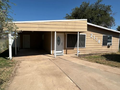 2110 Glenwood Dr, San Angelo, TX, 76901-1202 | Card Image