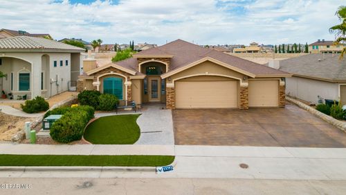 13353 Emerald Hills St, Horizon City, TX, 79928-2522 | Card Image