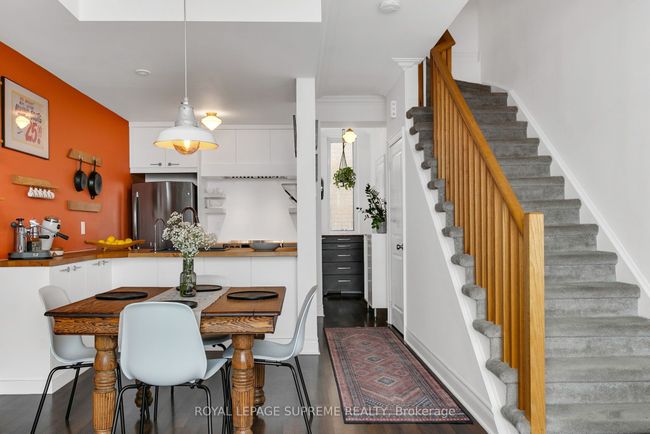 B - 475 Rogers Rd, Condo with 2 bedrooms, 2 bathrooms and 1 parking in York ON | Image 8