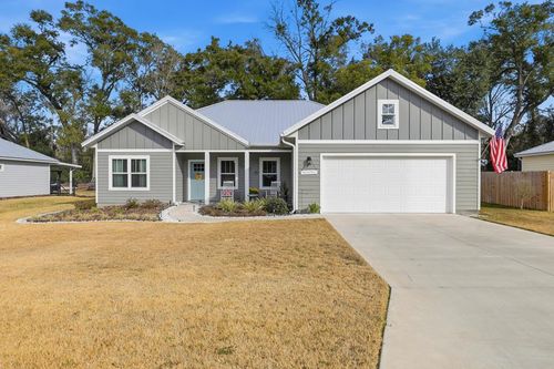 9092 Maryann Dr, FANNING SPRINGS, FL, 32693-6802 | Card Image