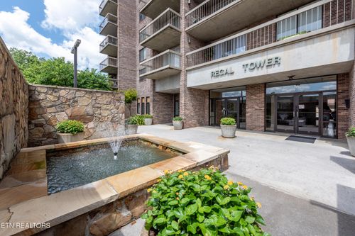 411-411 Regal Tower, Maryville, TN, 37804-5707 | Card Image