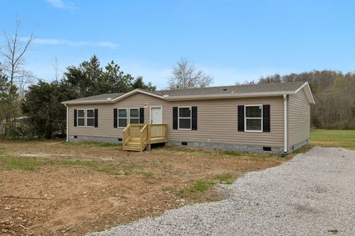 7250 Taylor Creek Loop, Nunnelly, TN, 37137-2692 | Card Image