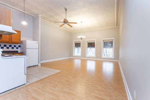 2-525 Franklin St, Michigan City, IN, 46360-3328 | Card Image