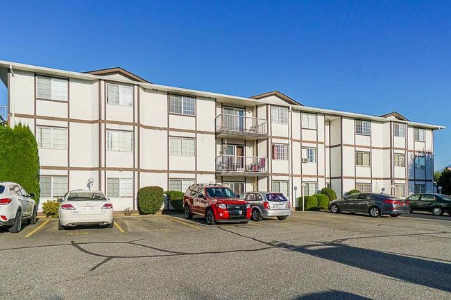 220 - 45669 Mcintosh Drive, Condo with 2 bedrooms, 1 bathrooms and 1 parking in Chilliwack BC | Image 22