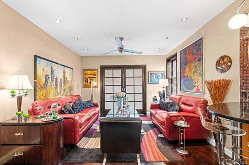 6p-50 East 8th Street E 8th St, New York, NY, 10003-6524 | Card Image