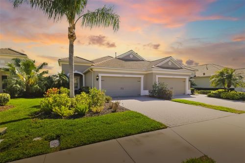 5423 Fairfield Blvd, BRADENTON, FL, 34203-8077 | Card Image