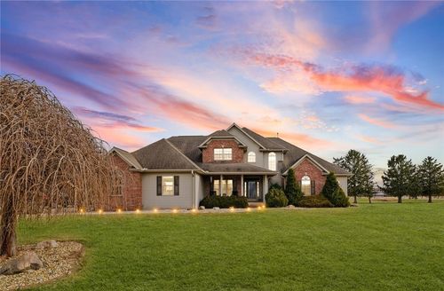 2 Quail Ct, Chrisman, IL, 61924-1000 | Card Image