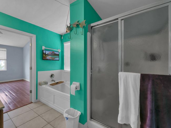 Master Bath | Image 14