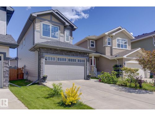 8452 Cushing Crt Sw, Edmonton, AB, T6W3L3 | Card Image