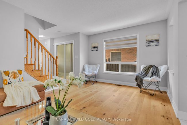 53 Bottomwood St, House attached with 3 bedrooms, 3 bathrooms and 3 parking in Brampton ON | Image 11