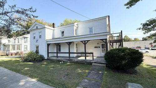 110 Waterford St, Edinboro, PA, 16412-2204 | Card Image