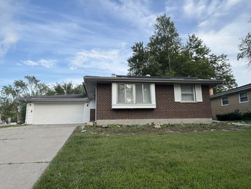1001 Blackhawk Dr, University Park, IL, 60484-3213 | Card Image