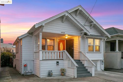 4029 E 16th St, Oakland, CA, 94601-4105 | Card Image