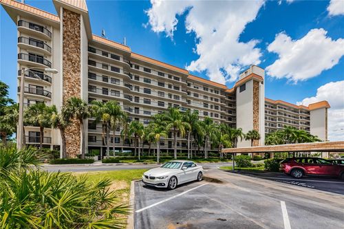 apt-609-5400 Park St N, ST PETERSBURG, FL, 33709-7083 | Card Image