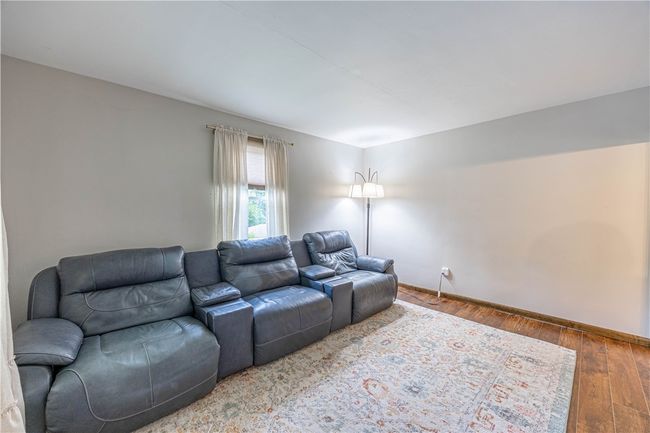 1248 Hyde Park Rd, House other with 3 bedrooms, 2 bathrooms and 4 parking in Allegheny Twp - WML PA | Image 9
