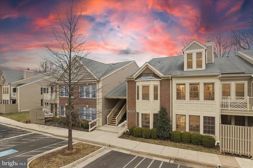 apt-7-12008 Ridge Knoll Dr, FAIRFAX, VA, 22033-4635 | Card Image