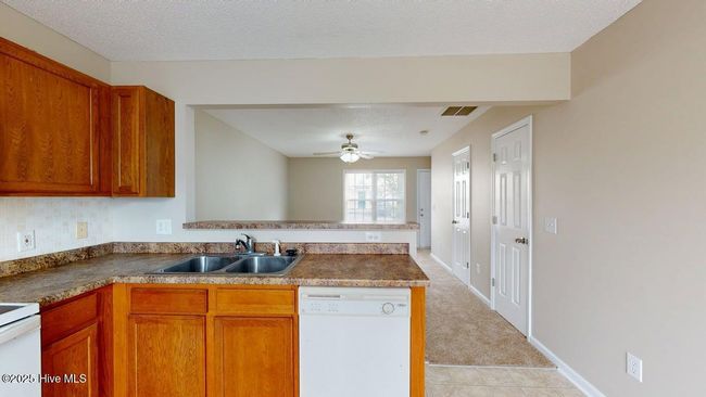 150 Cornerstone Pl, Townhouse with 2 bedrooms, 3 bathrooms and null parking in Jacksonville NC | Image 8