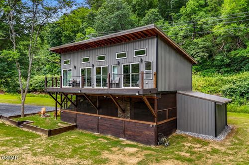 2095 Dixie Hwy, Newport, TN, 37821 | Card Image