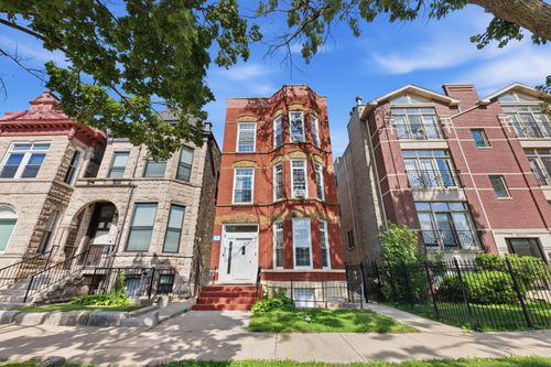 3819 S Wabash Ave, Chicago, IL, 60653-1501 | Card Image