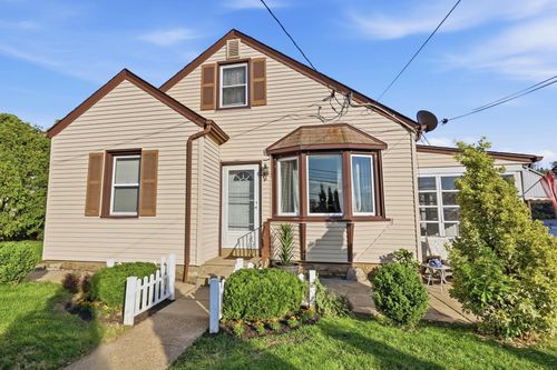 8459 Verree Rd, PHILADELPHIA, PA, 19111-1904 | Card Image