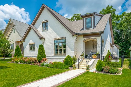 9265 Skyfall Dr, Ooltewah, TN, 37363-1448 | Card Image