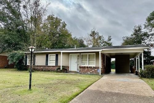 3207 Ralston Rd, Mobile, AL, 36606-5024 | Card Image