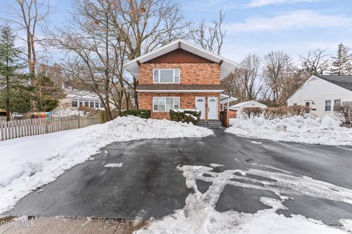 235 Washington Ave, Scotia, NY, 12302-2429 | Card Image