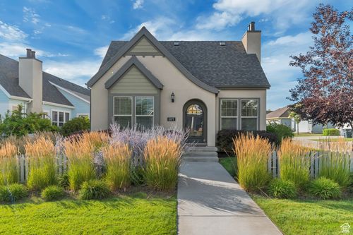 11177 S Kiwano Way, South Jordan, UT, 84009-6024 | Card Image