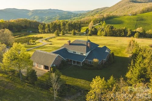 6985 Junaluska Rd, Boone, NC, 28607-7578 | Card Image