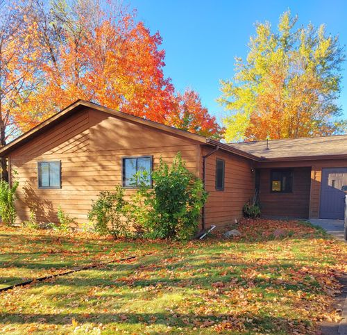 320 Oak Dr, Foley, MN, 56329-8708 | Card Image