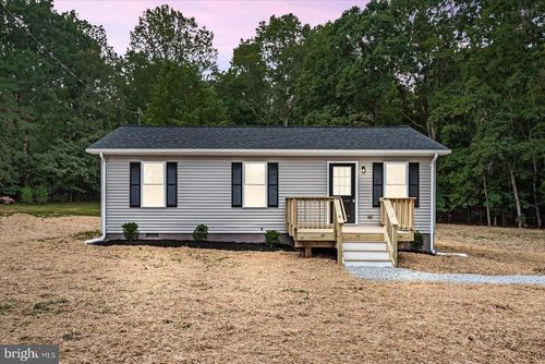 17009 Douglas Rd, Barboursville, VA, 22923-9048 | Card Image